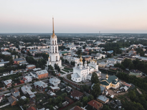 Колокольня Воскресенского собора